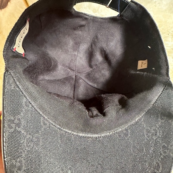 - [ ] Original Gucci canvas baseball hat with Web Black large 59cm authentic - Picture 5 of 6